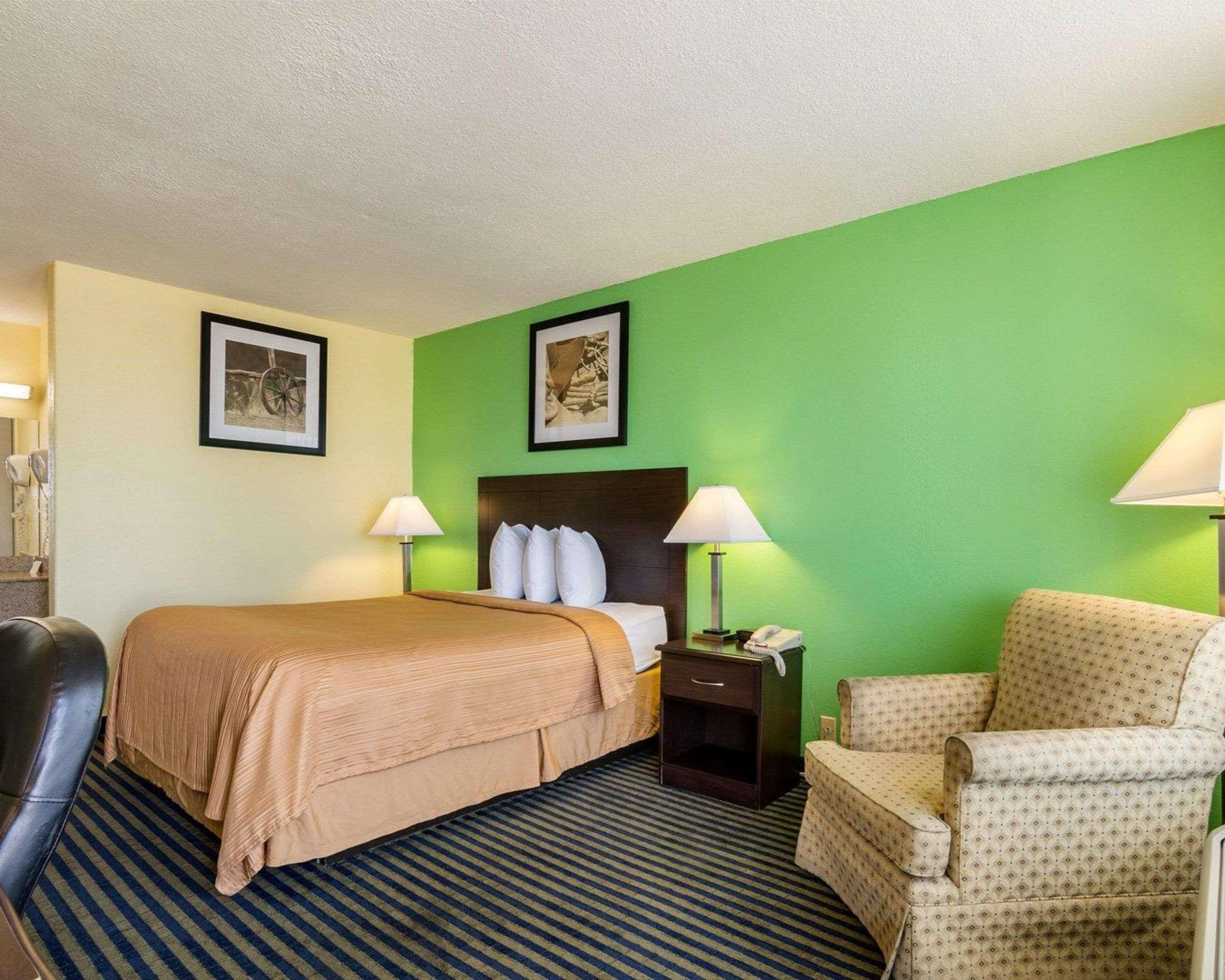 Quality Inn Liberal Dış mekan fotoğraf